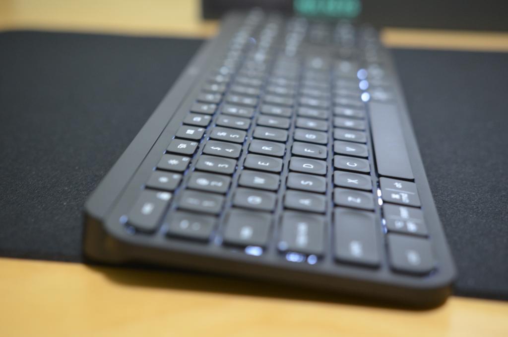 Logitech Mx Keys Keyboard Backlight From Left Side